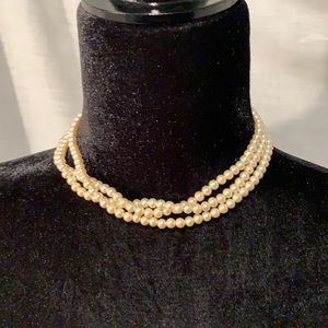 3-stand faux-pearl choker